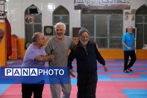 بزرگداشت پنجمین سالگرد سردار شهید سلیمانی در باشگاه ورزشی ذوالفقار قم