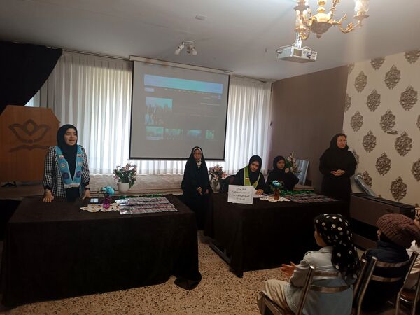  آخرین جلسه آموزش تکمیلی خبرنگاری دانش آموزان ناحیه ۳