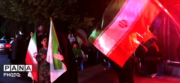 ۶۰ شب حضور مستمر؛ مردمی که قلبشان به عشق وطن می‌تپد
