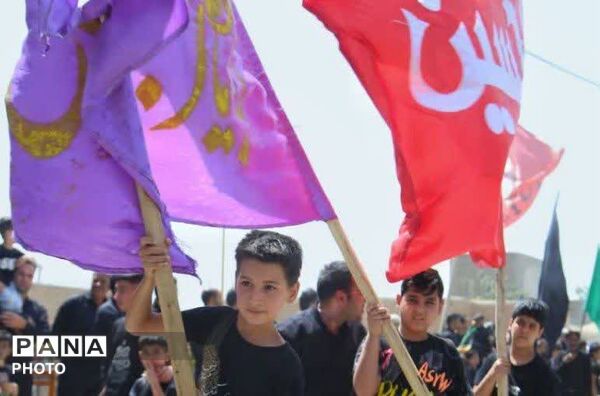 هم‌نوایی نسل‌ها در دسته‌های عزاداری امام حسین(ع) 