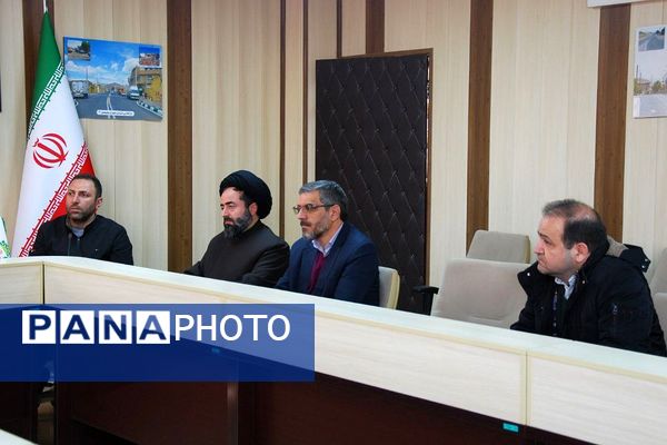 برگزاری جلسه لایحه بودجه سال ۱۴۰۴ شهر قیامدشت
ری یک