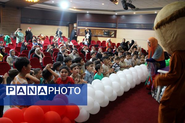 افتتاحیه پیش دبستانی های دوزبانه شهر قیامدشت