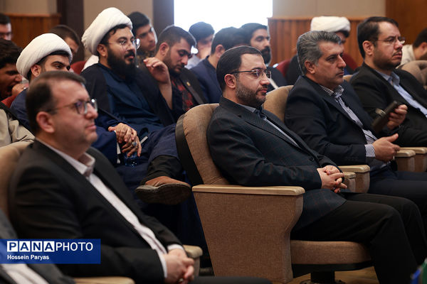 افتتاحیه پانزدهمین کنگره اتحادیه انجمن‌های اسلامی دانش‌آموزان با محوریت «پیوند دین و دانش»