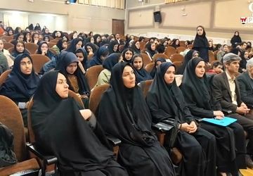 جشن تجلیل از برگزیدگان طرح ملی دانش‌آموزی «داناب»