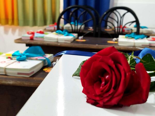 طلوع شکوفه‌های امید در دبستان نخبگان 