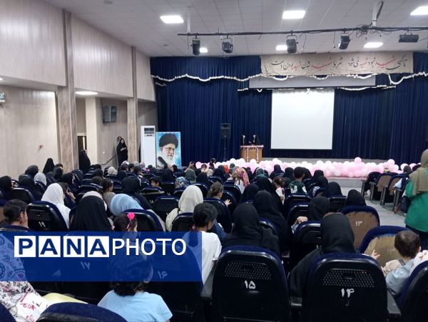 محفل دختران حاجی آباد برای تجدید بیعت با علی (ع)