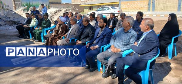 آیین کلنگ‌زنی دبستان ۹ کلاسه شهید هلالی خلیل آباد