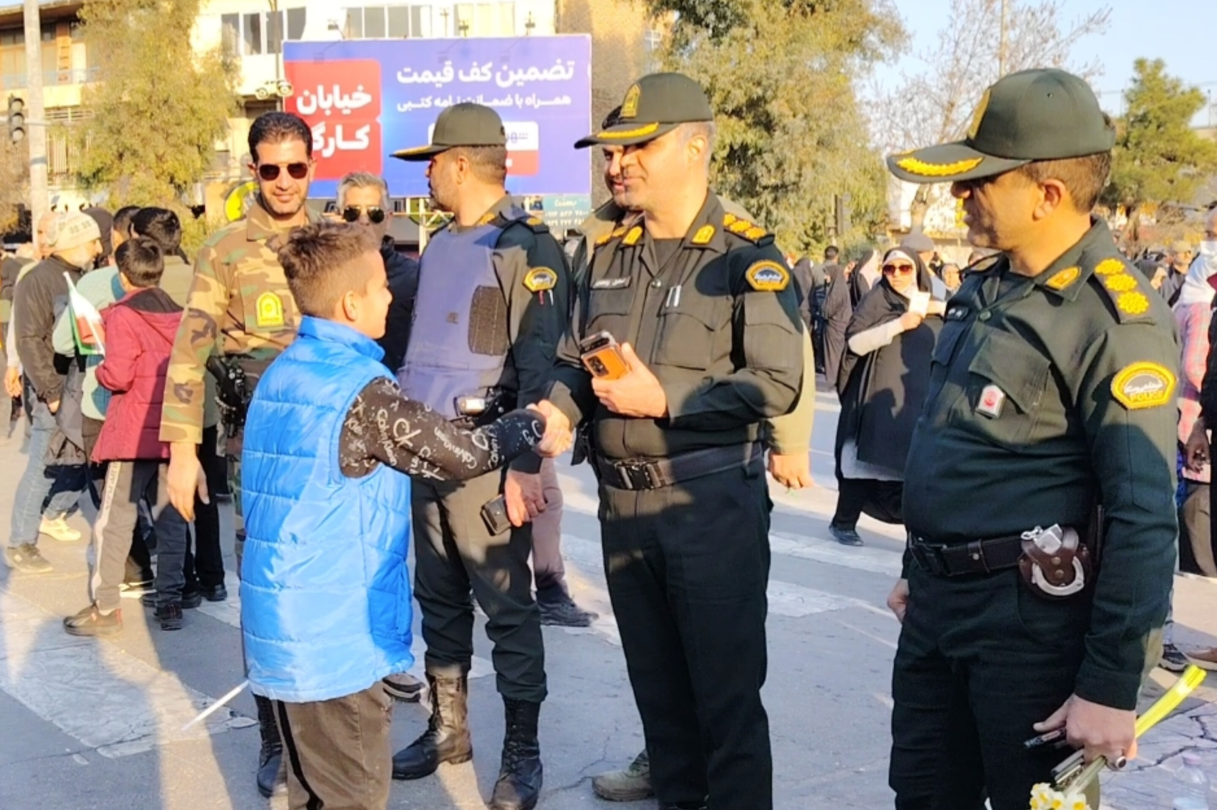 حضور پرشور شیرازی‌ها در محکومیت حوادث تروریستی اخیر