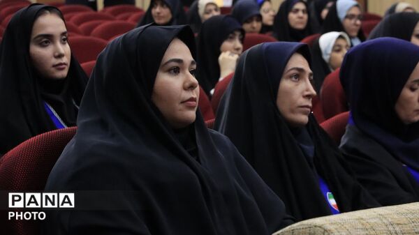 چهره‌های درخشان سازمان دانش‌آموزی زیر ذره‌بین دوربین‌ها