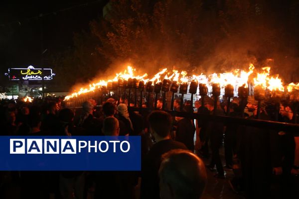 آیین «مشعل گردانی» نجفی‌های مقیم قم