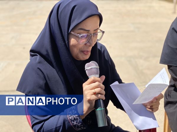 معلمان، مشعل‌داران راه آگاهی در آیینه‌ مهر و خرد