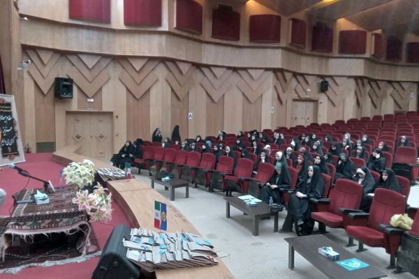 افتتاحیه همایش طلایه داران فردا در بجنورد