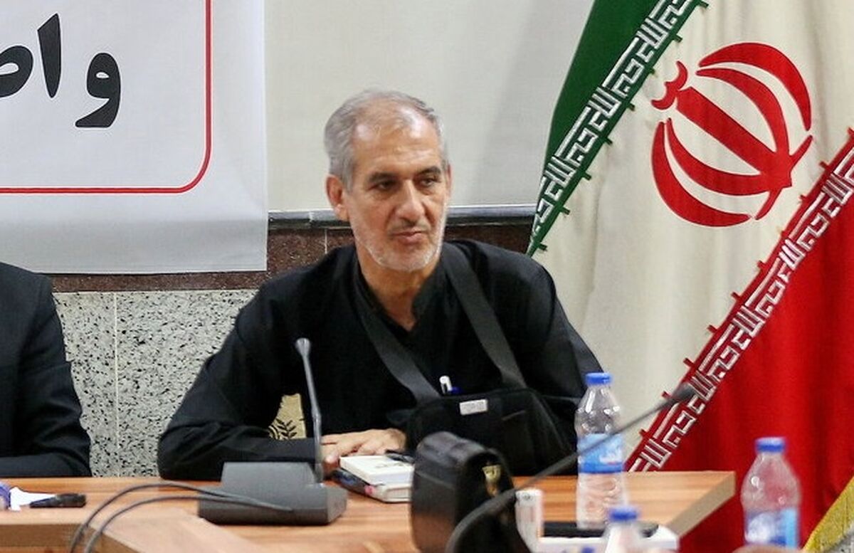 فعالیت قرارگاه مردمی اصحاب هنر و رسانه قم در ایام تشییع رهبر شهید انقلاب