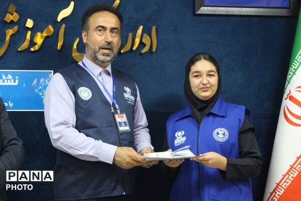 نشست خبری خبرنگاران پانا با مدیرکل آموزش و پرورش استان البرز 