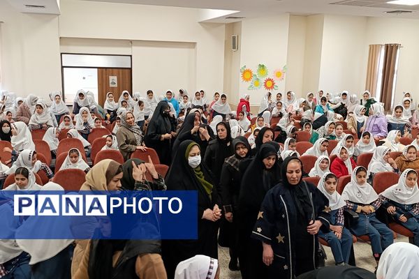 عطر حسینی در مدرسه شهدای ۱۵خرداد قرچک 