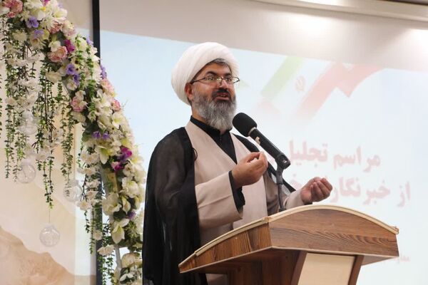 مراسم تجلیل از خبرنگاران پانا کاشمر