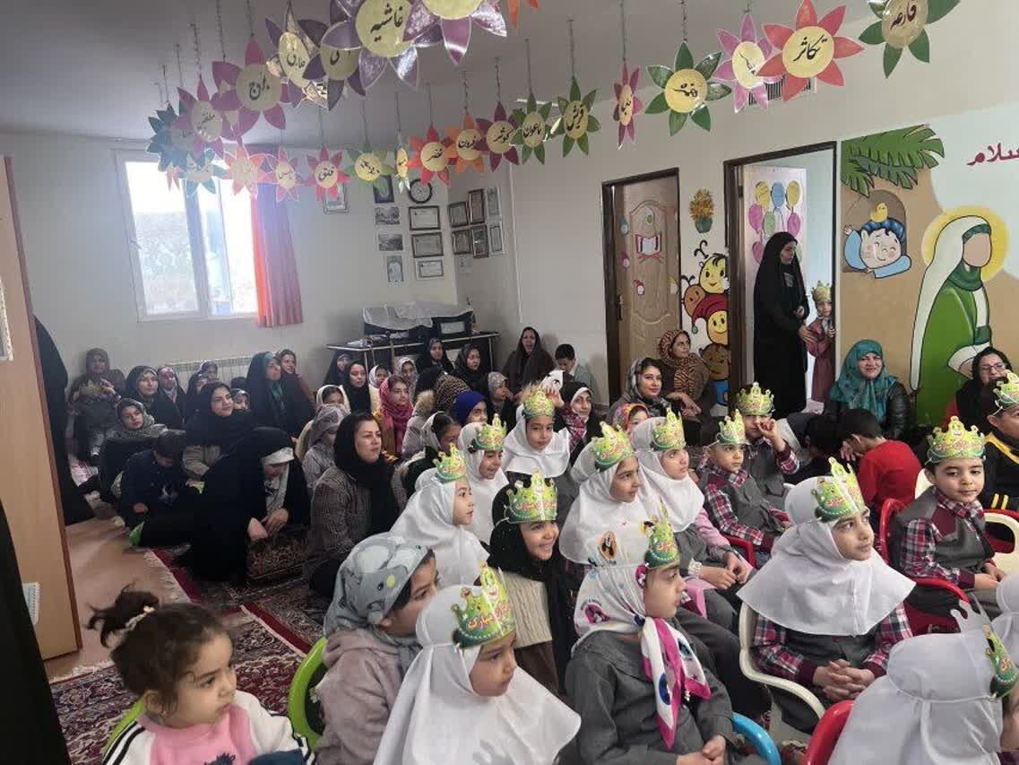 جشن قرآن در مهد شکوفه‌های نور درالقرآن حضرت زهرا (س) شیروان