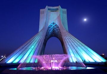آسیب برج آزادی در پی موج انفجارهای حملات اخیر