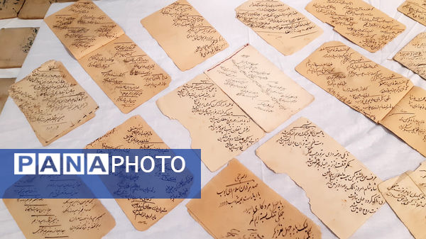 بازتاب هنر عاشورایی در نمایشگاه نسخ خطی و لباس‌های تعزیه