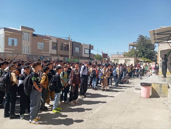 جشن پرشکوه آغاز سال تحصیلی جدید در مدرسه ابتدایی فتحیان بانه