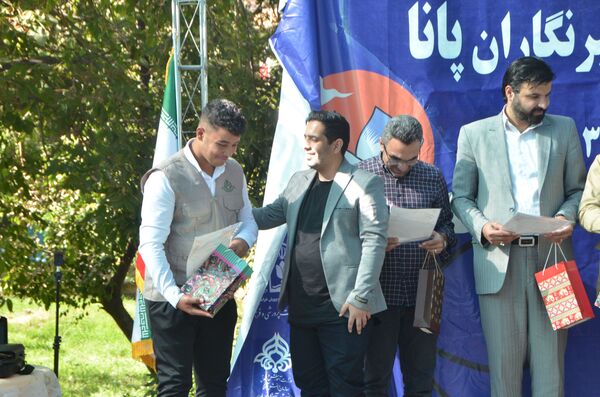 مراسم روز تکریم از دانش‌آموزان فعال خراسان رضوی ویژه پسران