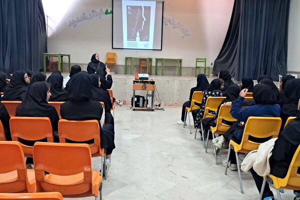 هفته ادبی-فرهنگی دبیرستان طلیعه