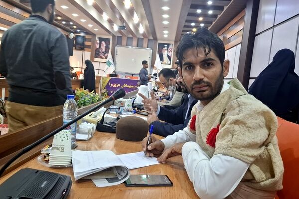 آموزش باید فراتر از خواندن و نوشتن، زندگی دانش‌آموزان را متحول کند