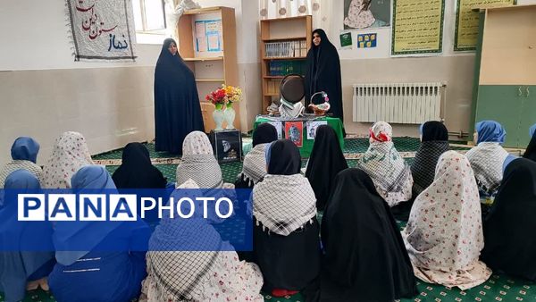 زیارت عاشورا به یاد سید مقاومت در دبستان وکیلی