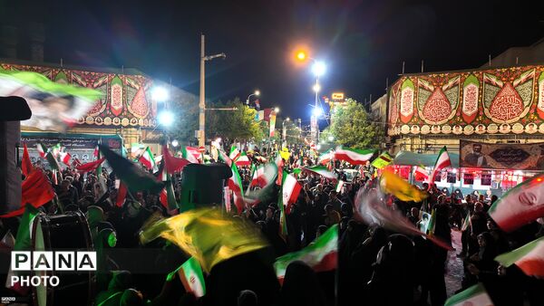 «باید برخاست»؛ شب‌های زنجان، روایت همدلی با رهبر شهید