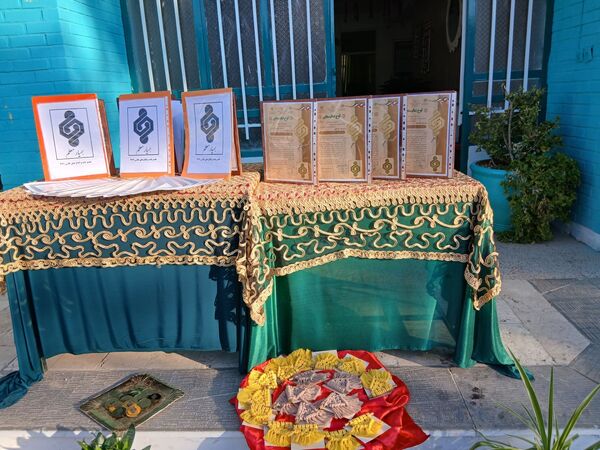 تجلیل از همیاران معلم در دبیرستان فاطمیه