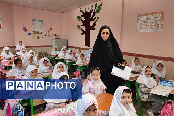 گرامیداشت هفته نیروی انتظامی در ناحیه 2 شهرری 