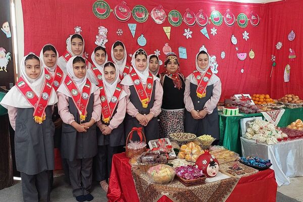 یلدایی به رنگ آموزش: مدارس فیروزکوه میزبان جشنی از جنس فرهنگ و دانایی