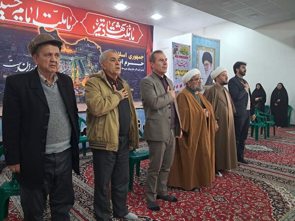 اعزام دانش‌آموزان پسر آشخانه به راهیان نور 