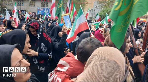 زنان غیوردوشادوش مردان، زنان لر خرم‌ آباد آماده دفاع از میهن 