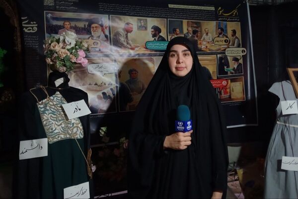 
 بازخوانی نگاه رهبر شهید به جایگاه زن مسلمان در جامعه و خانواده در همدان