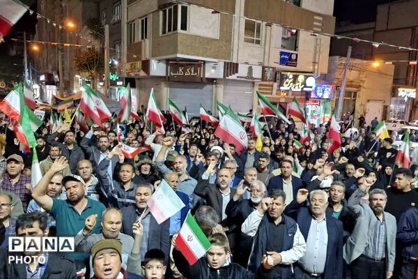 موج پنجاه و دوم حضور مردم کهریزک با حضور فرماندار شهرستان ری 