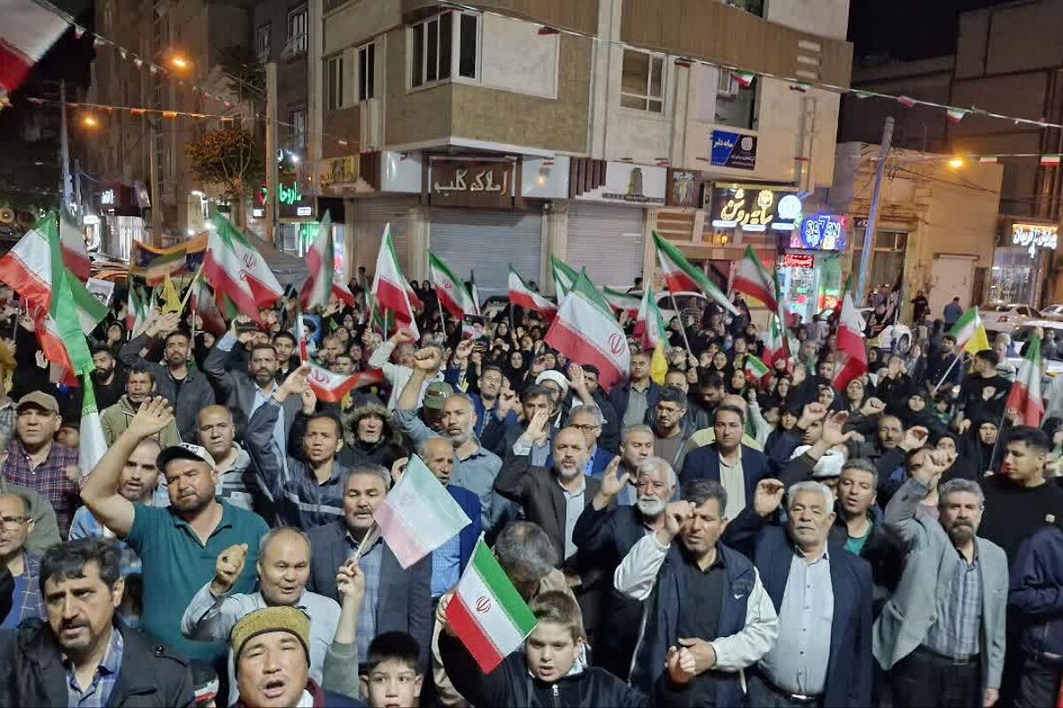 موج پنجاه و دوم حضور مردم کهریزک با حضور فرماندار شهرستان ری 
