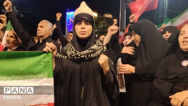 شصت ویکمین موج اجتماعات مردمی،کوهدشت میدان امام خمینی (ره)