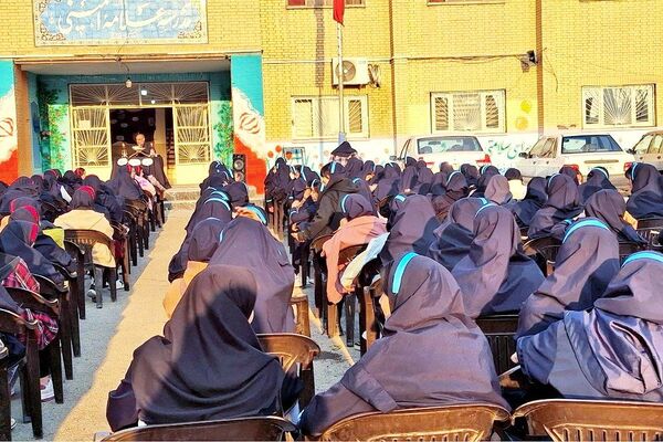 سوگواره فاطمی در دبیرستان بنت الهدی اسلامشهر 