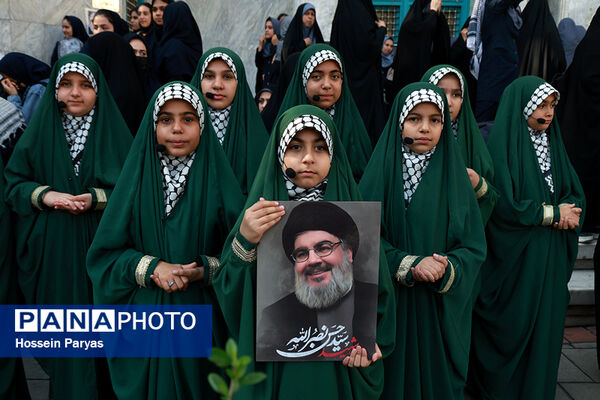 آیین ادای احترام به مقام شامخ شهیدان مقاومت و شهید سید حسن نصرالله