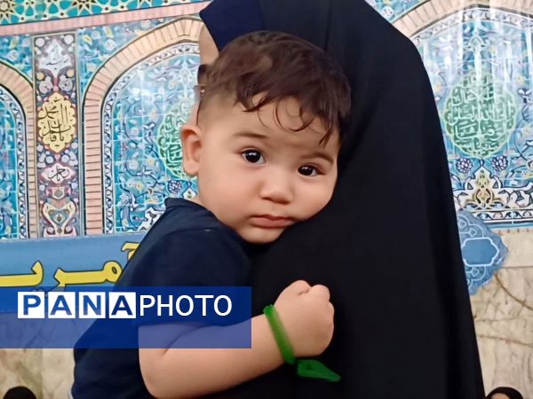 ویژه برنامه رهروان زینبی در آستان مقدس حضرت سیدان‌الکریمان 