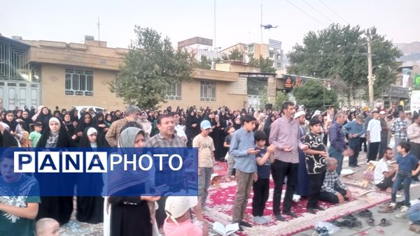 برگزاری جشن ولادت حضرت محمد مصطفی(ص) و امام جعفر صادق (ع)در شهر یاسوج 