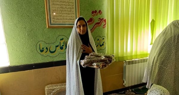 زنگ نماز در دبیرستان نمونه دولتی شهید خزایی اسدآباد