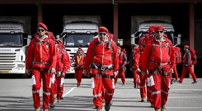 استقرار ۱۰۰۳ مرکز امدادی ‌در مسیرهای راهپیمایی ۲۲ بهمن/ آماده‌باش ۷۳۳۳ نیروی هلال‌احمر