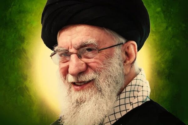 در سوگ رهبر، دل ما می‌سوزد