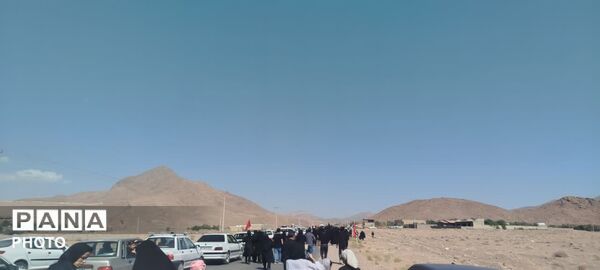 قدم هایی که در دهستان نصرآباد با عشق برداشته می‌شوند