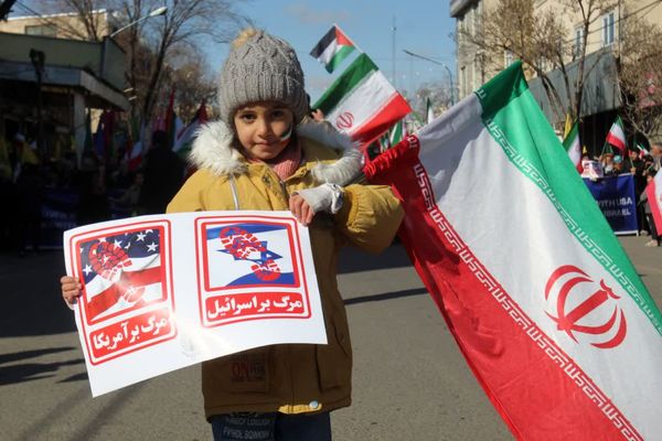 یک زنجان متحد در روز ۲۲بهمن 