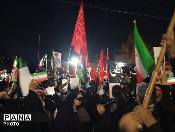 حرکت دسته عزاداری در شهرستان نیشابور
