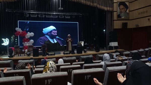 جشن باشکوه ایران بانو در نیشابور 