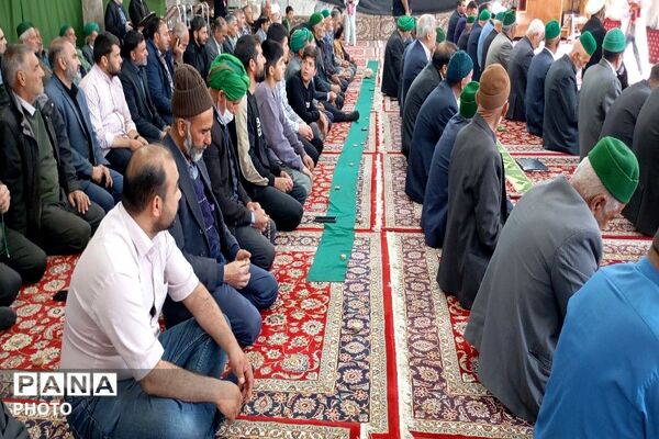 اقامه نماز عبادی سیاسی جمعه در آخرین هفته فروردین ماه 